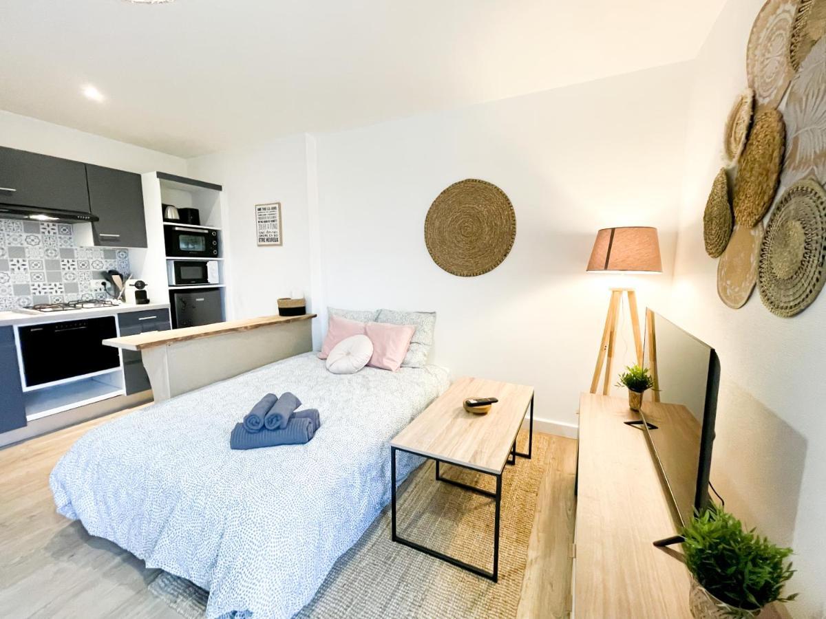 Jacuzzi Au Cocon Brestois Apartment *